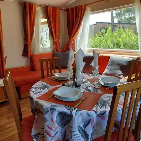 Oasis Village- 5 Etoiles Kompleks wypoczynkowy